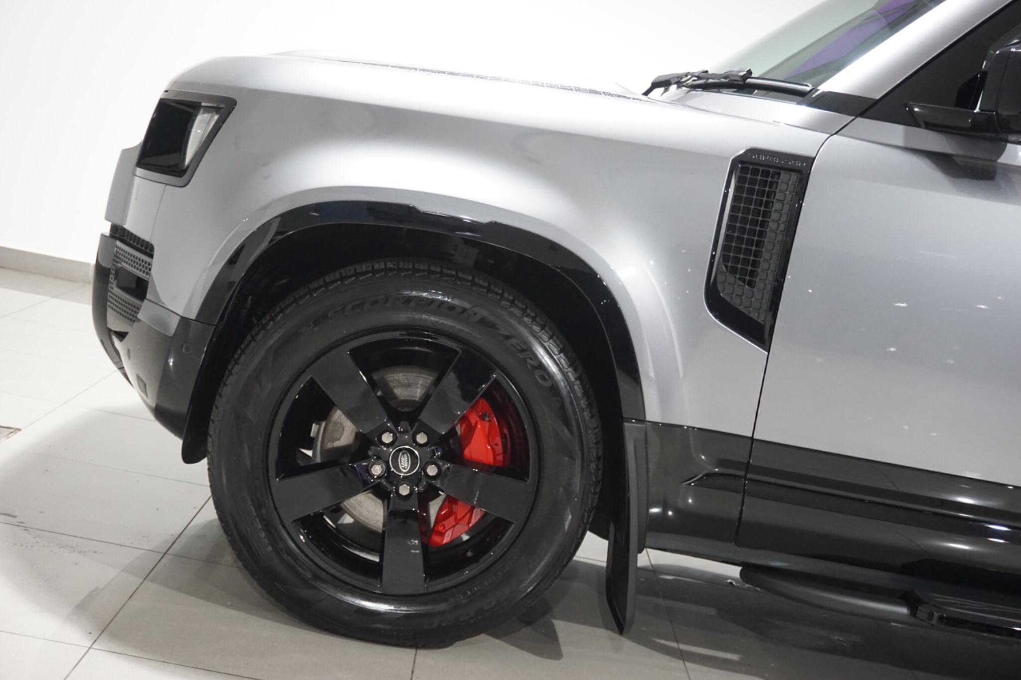Land Rover Defender 110 2.0 P400e 15.4kWh X-Dynamic HSE SUV 5dr Petrol Plug-in Hybrid Auto 4WD Euro 6 (s/s) (404 ps)